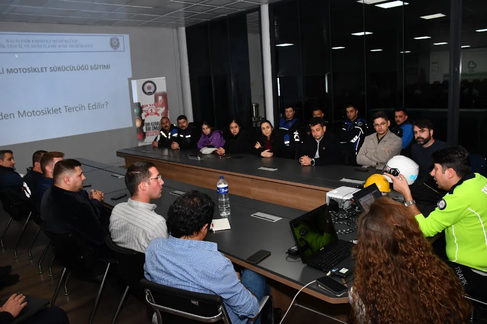Büyükşehir personeli motorlu bisiklet eğitimiyle bilgilendirildi
