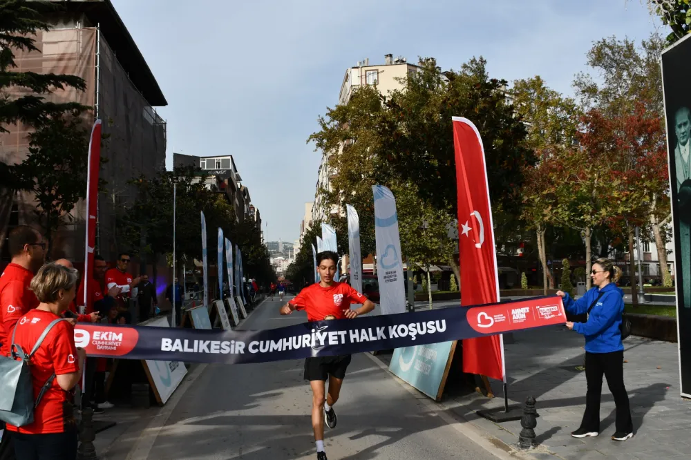 Cumhuriyet Bayramı Etkinlikleri yoğun ilgi ile gerçekleştirildi