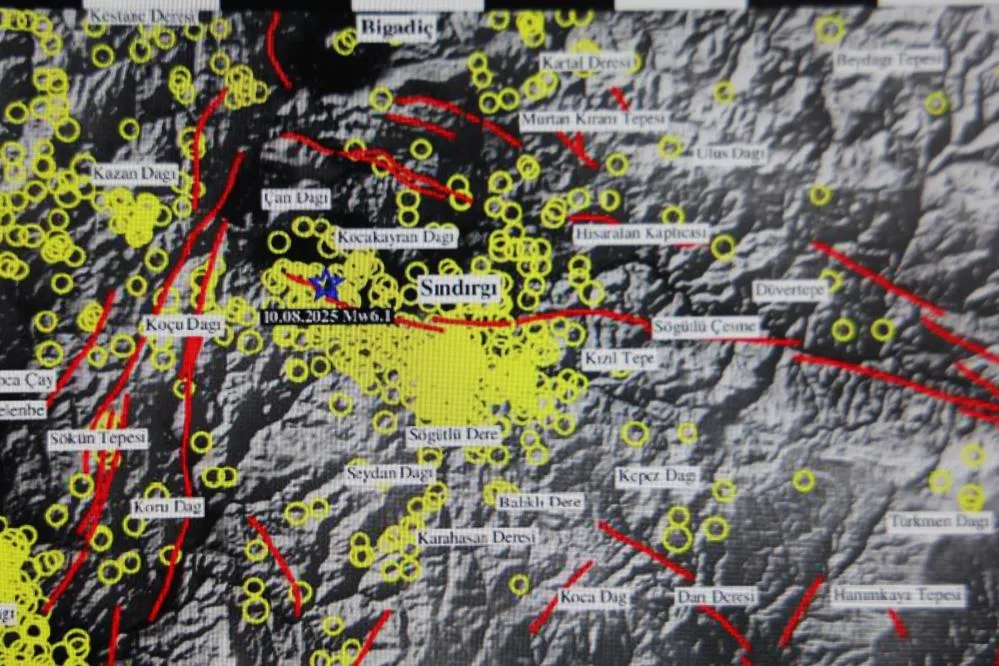 Jeoloji Uzmanı Prof. Dr. Ercan Aksoy: Sındırgı’da 14 binin üzerinde deprem yaşandı