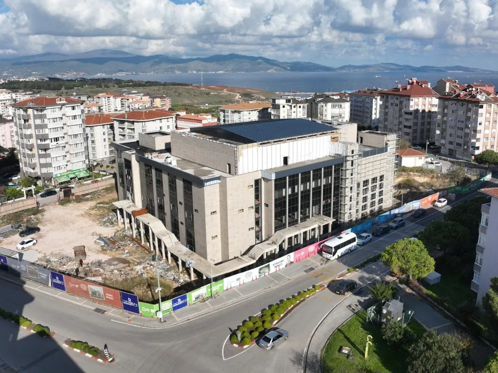 Büyükşehir’den Bandırma’da Gençlere ve Kültüre Yatırım