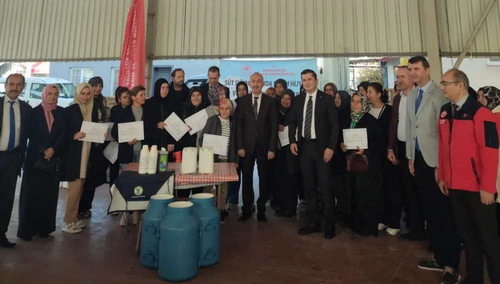 Balıkesir’de Kadın Çiftçilere “Sağım Hijyeni ve Sanitasyon” Eğitimi Sertifikaları Verildi